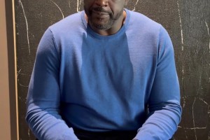 浓眉谈文班:他的表现太不真实 此前能打出那种表现的最高球员是KD